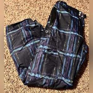Boys size M Boulder gear ski pants